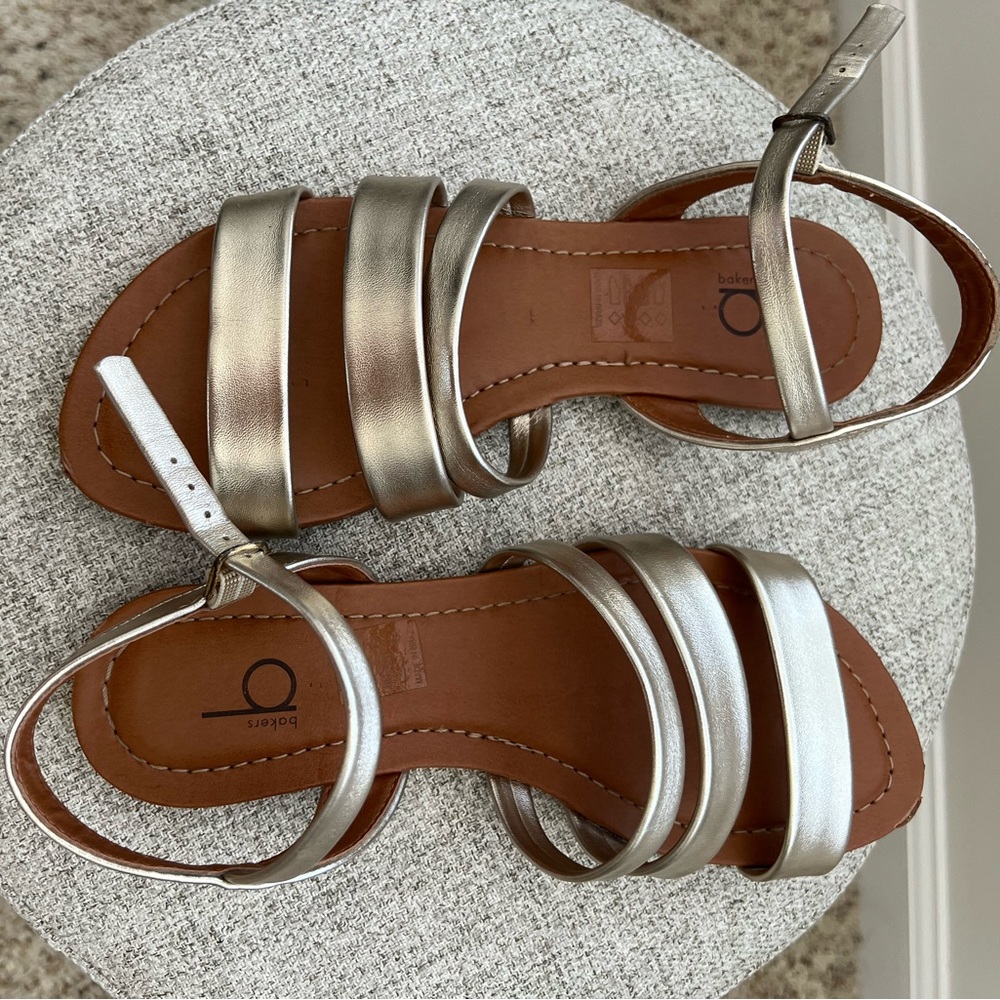 Bakers gold sandals